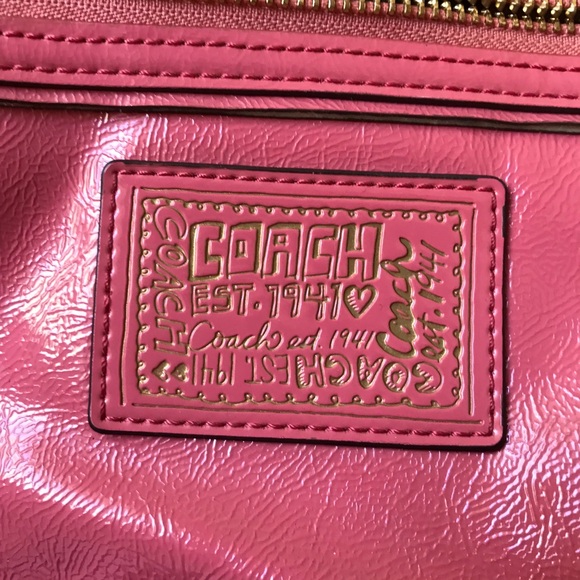 AUTHENTIC COACH DAISY LIQUID GLOSS PATENT LEATHER HOBO PURSE - Picture 3 of 11